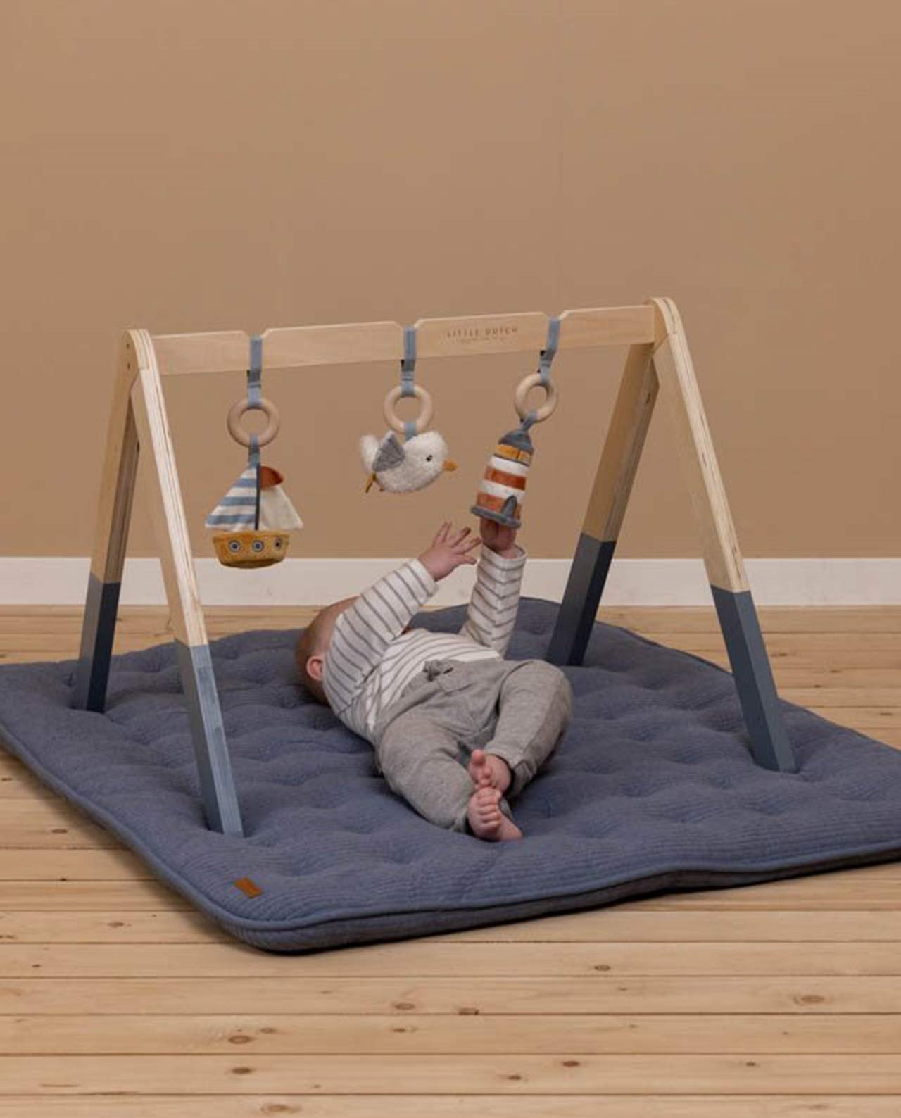 Baby Gym con juguetes Sailor Bay Little Dutch - Imagen 2